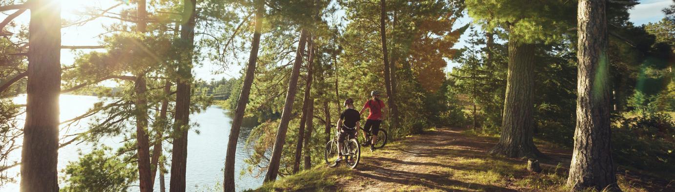   PARKS & TRAILS, BEACHES & GARDENS in Northern Ontario 