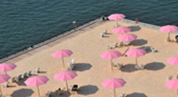 Sugar Beach, Toronto | Summer Fun Guide