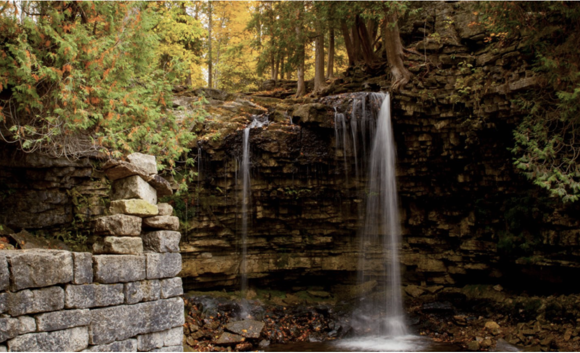 Best Fall Hikes close to Toronto to See Fall Colours