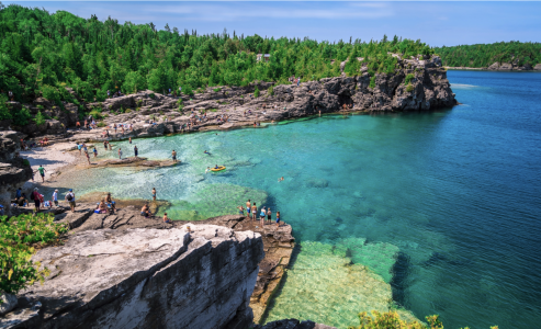 Tobermory crystal waters , best place to visit in ontario in the summer