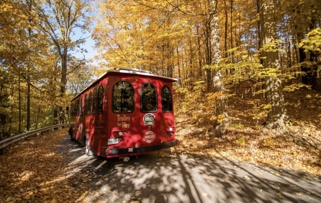Kingston Fall Trolley Tour 