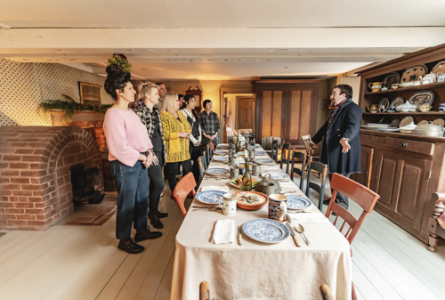 Christmas Evening Tour at Dundurn National Historic Site-event-photo